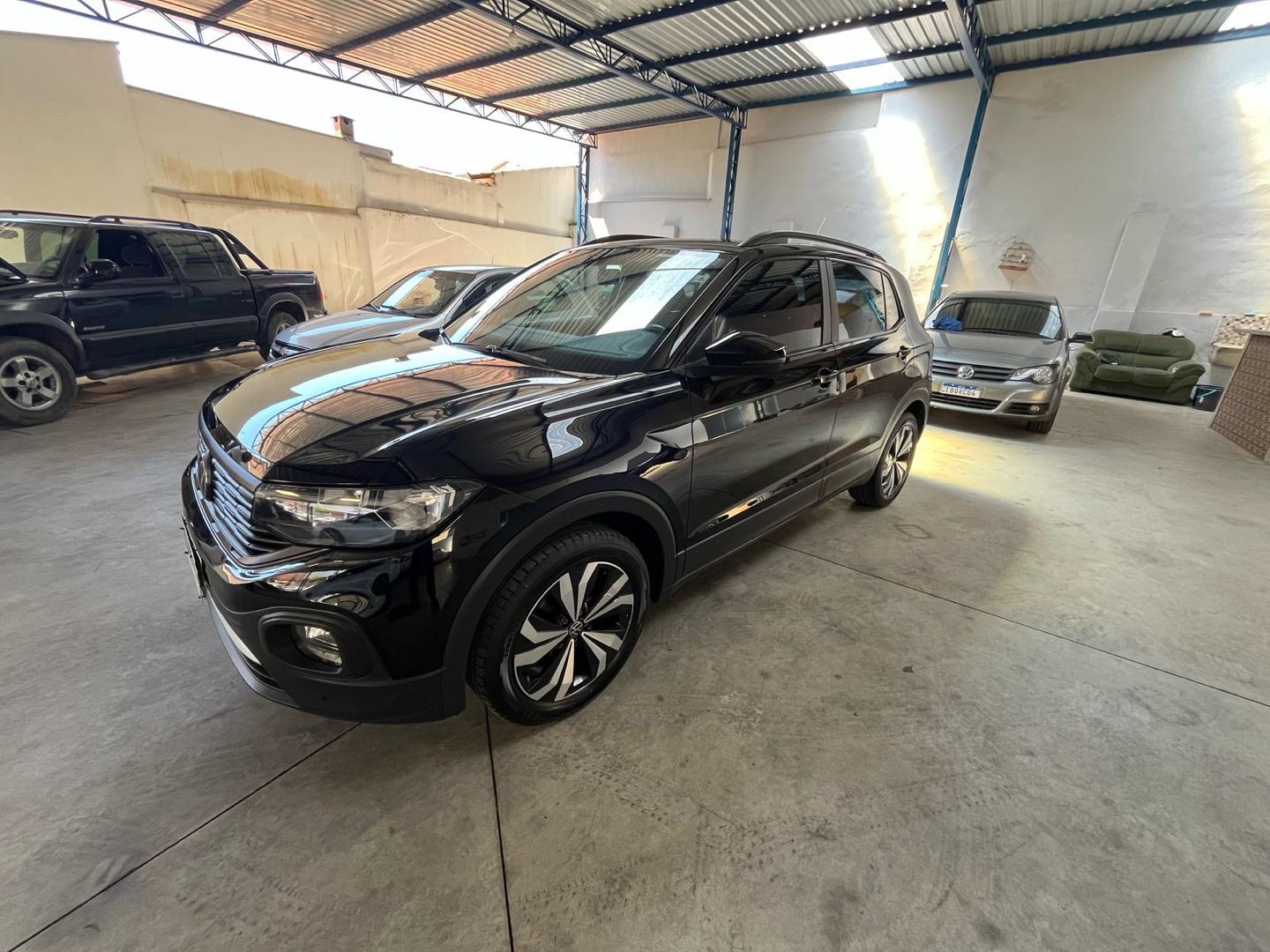 VOLKSWAGEN T-Cross - Foto