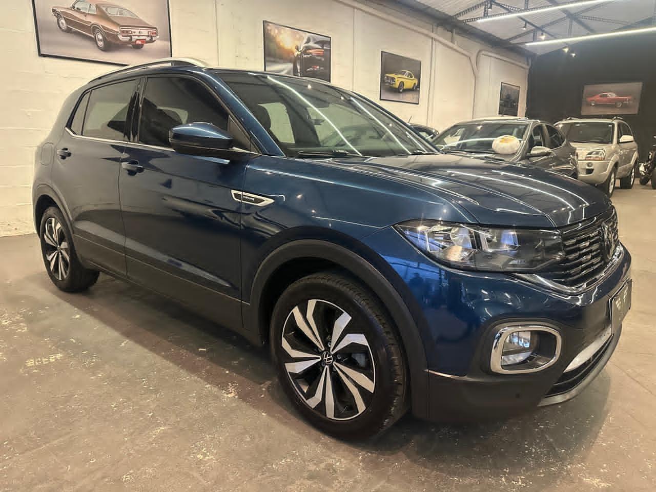 VOLKSWAGEN T-Cross - Foto