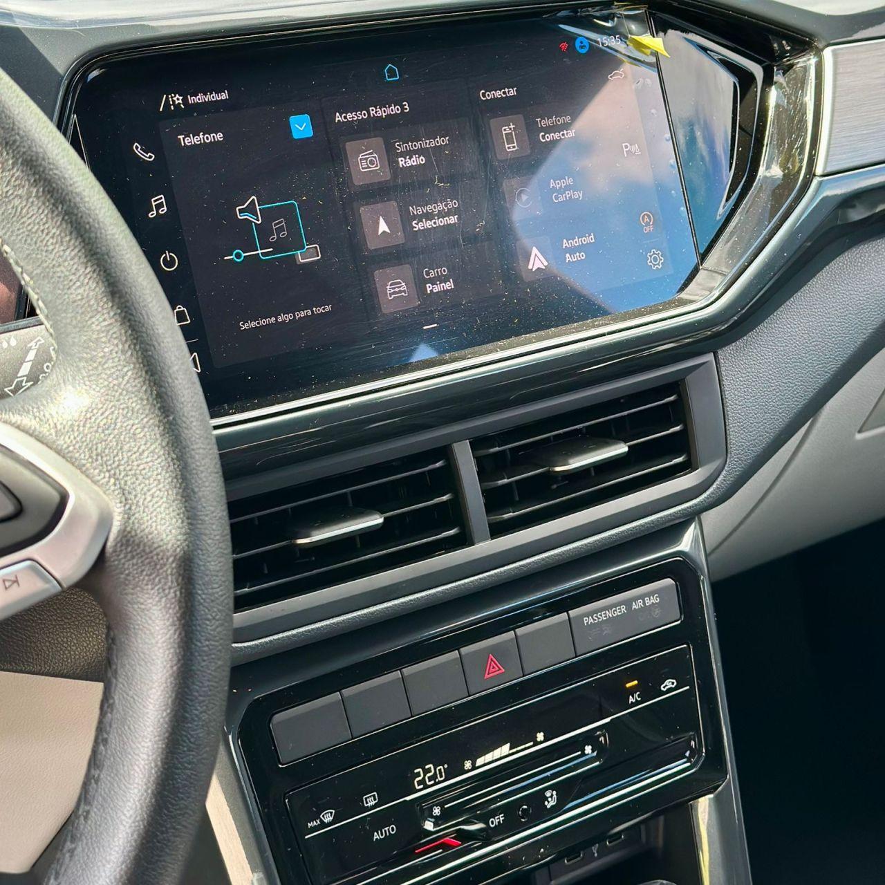 VOLKSWAGEN T-Cross - Foto