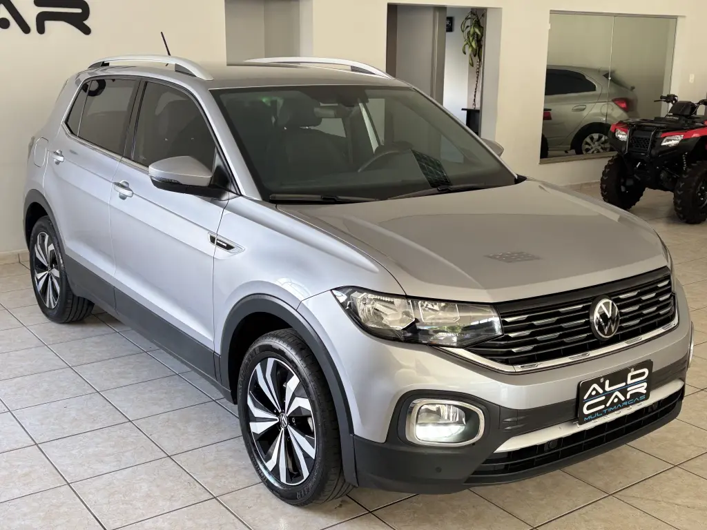 VOLKSWAGEN T-Cross - Foto