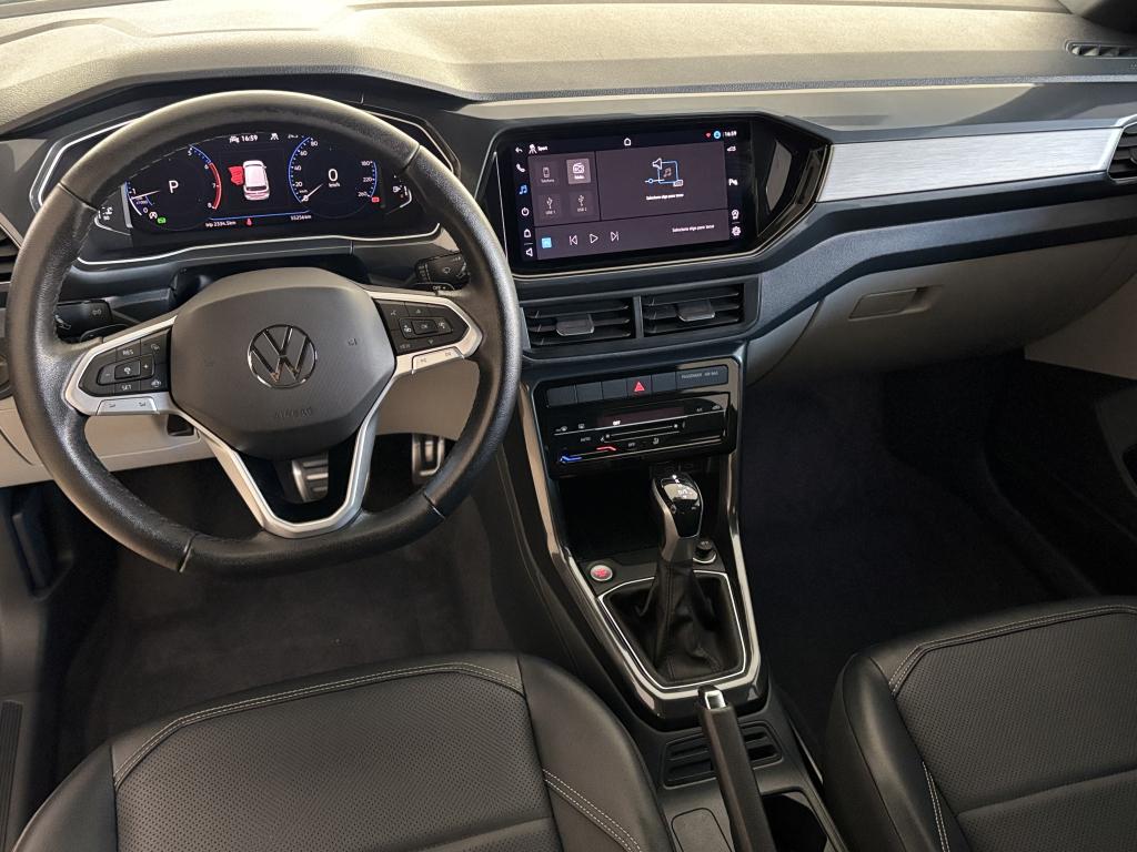 VOLKSWAGEN T-Cross - Foto