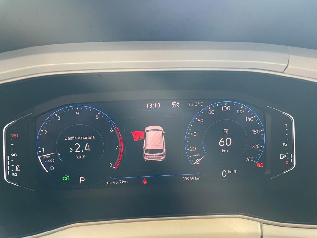 VOLKSWAGEN T-Cross - Foto