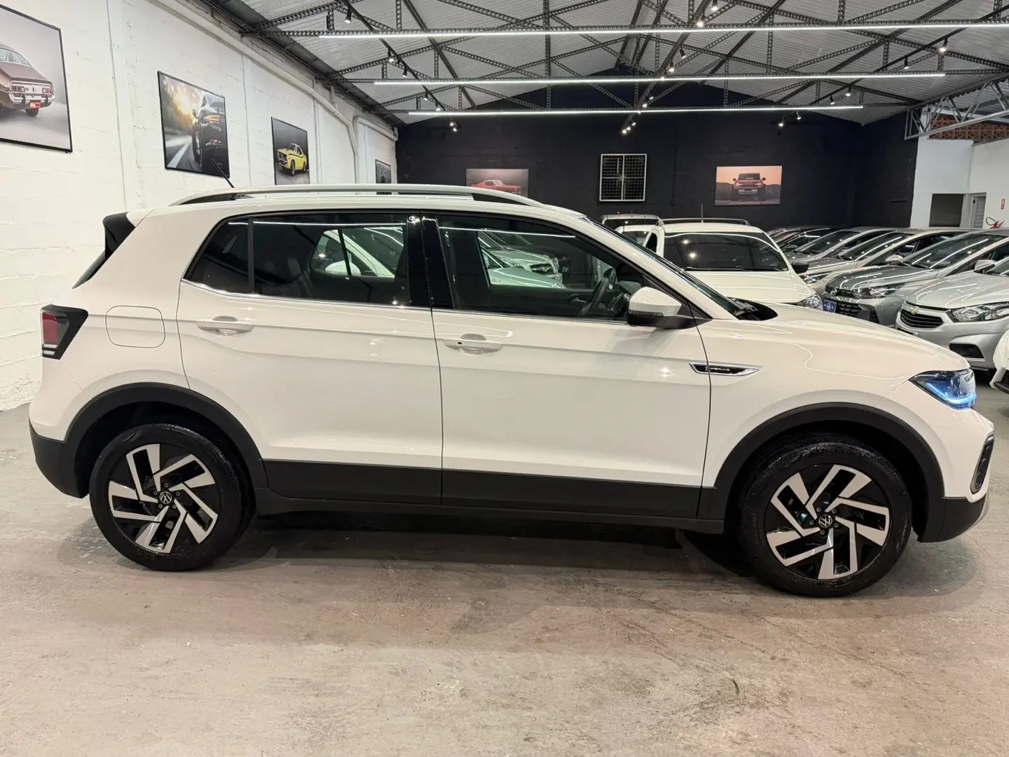 VOLKSWAGEN T-Cross - Foto