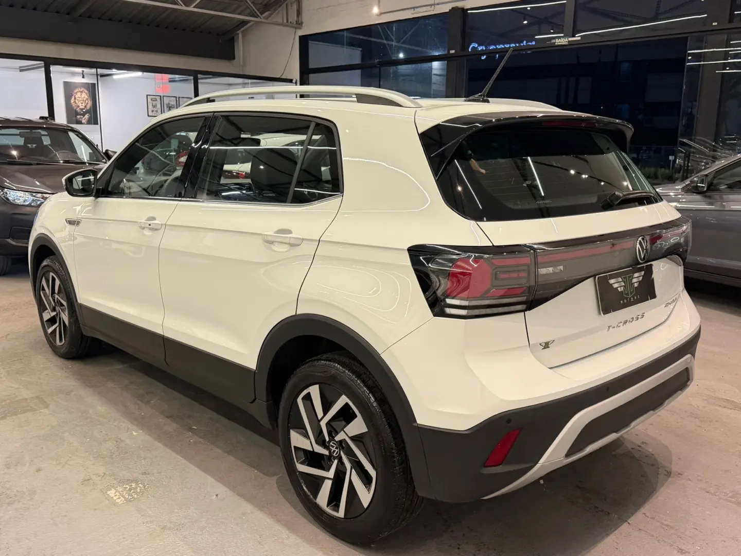 VOLKSWAGEN T-Cross - Foto