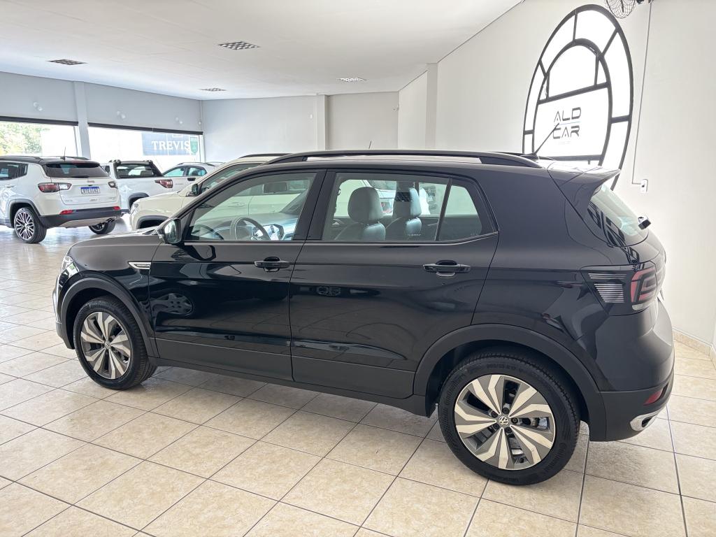 VOLKSWAGEN T-Cross - Foto