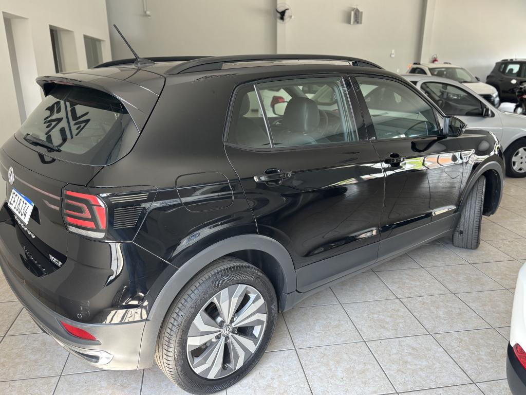 VOLKSWAGEN T-Cross - Foto