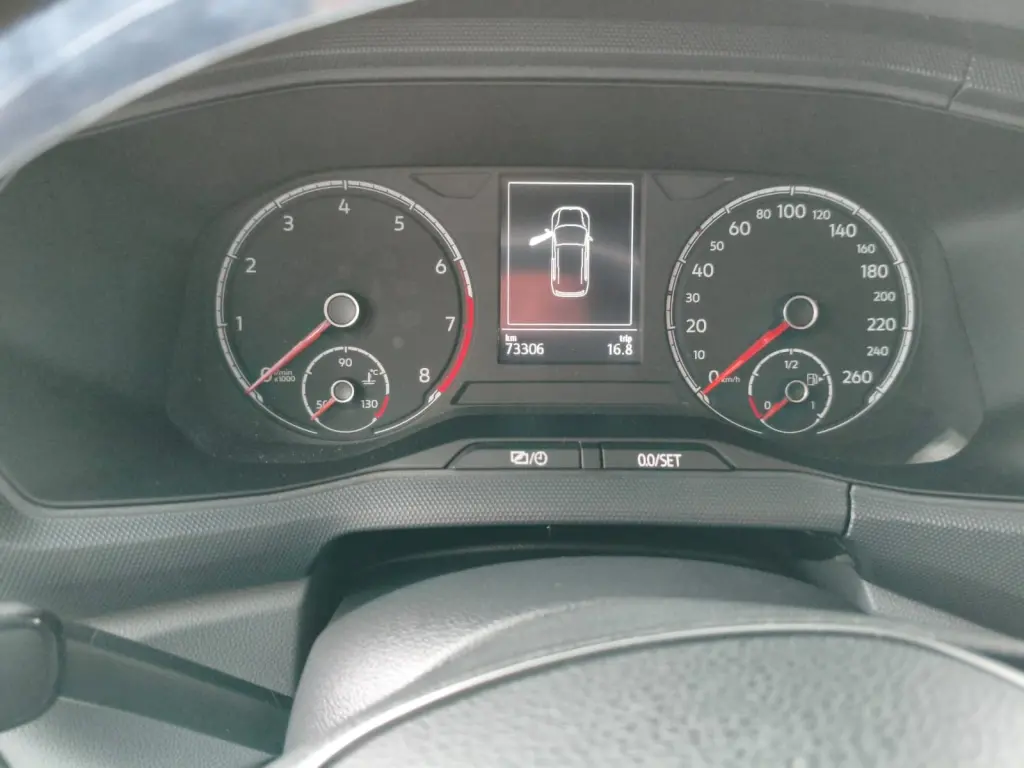 VOLKSWAGEN T-Cross - Foto