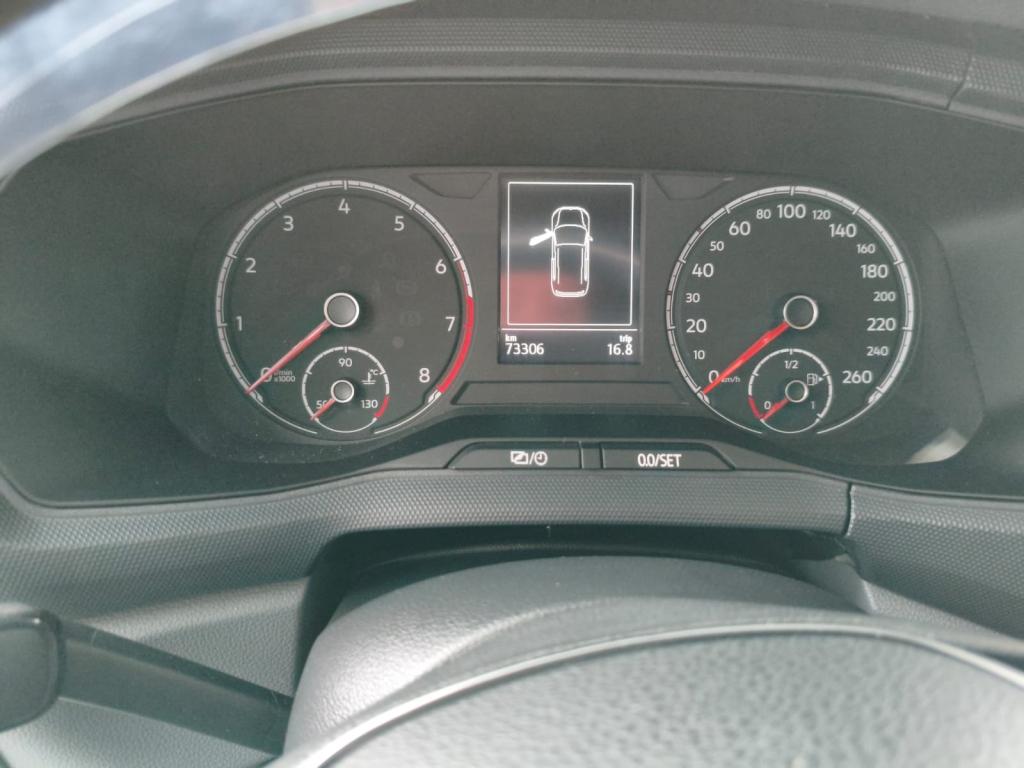 VOLKSWAGEN T-Cross - Foto