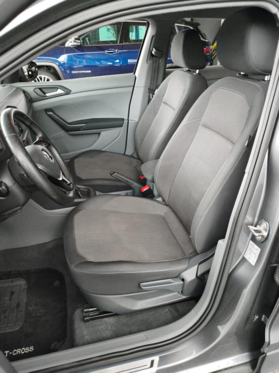 VOLKSWAGEN T-Cross - Foto