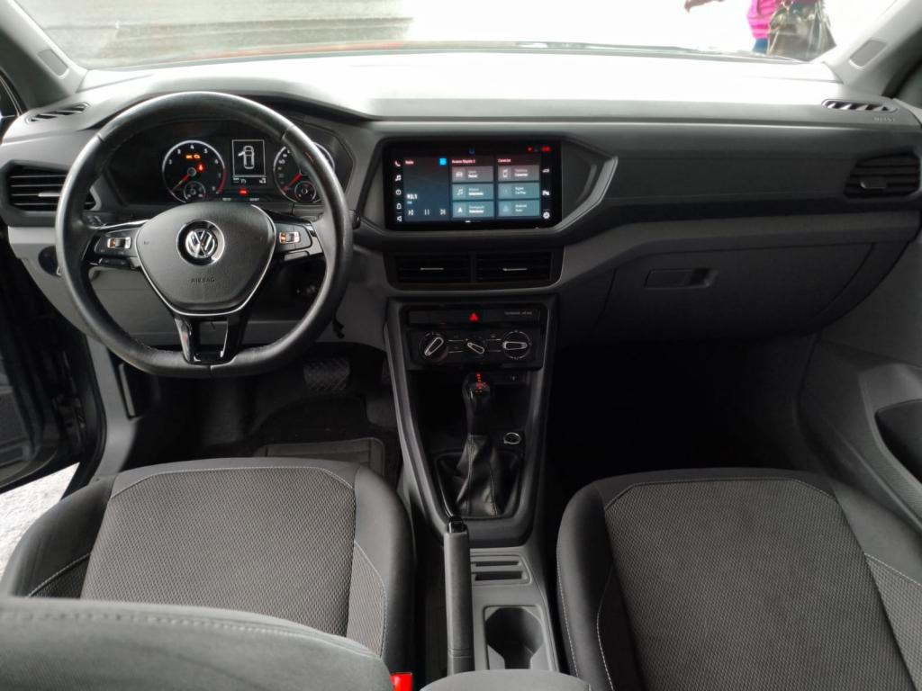 VOLKSWAGEN T-Cross - Foto