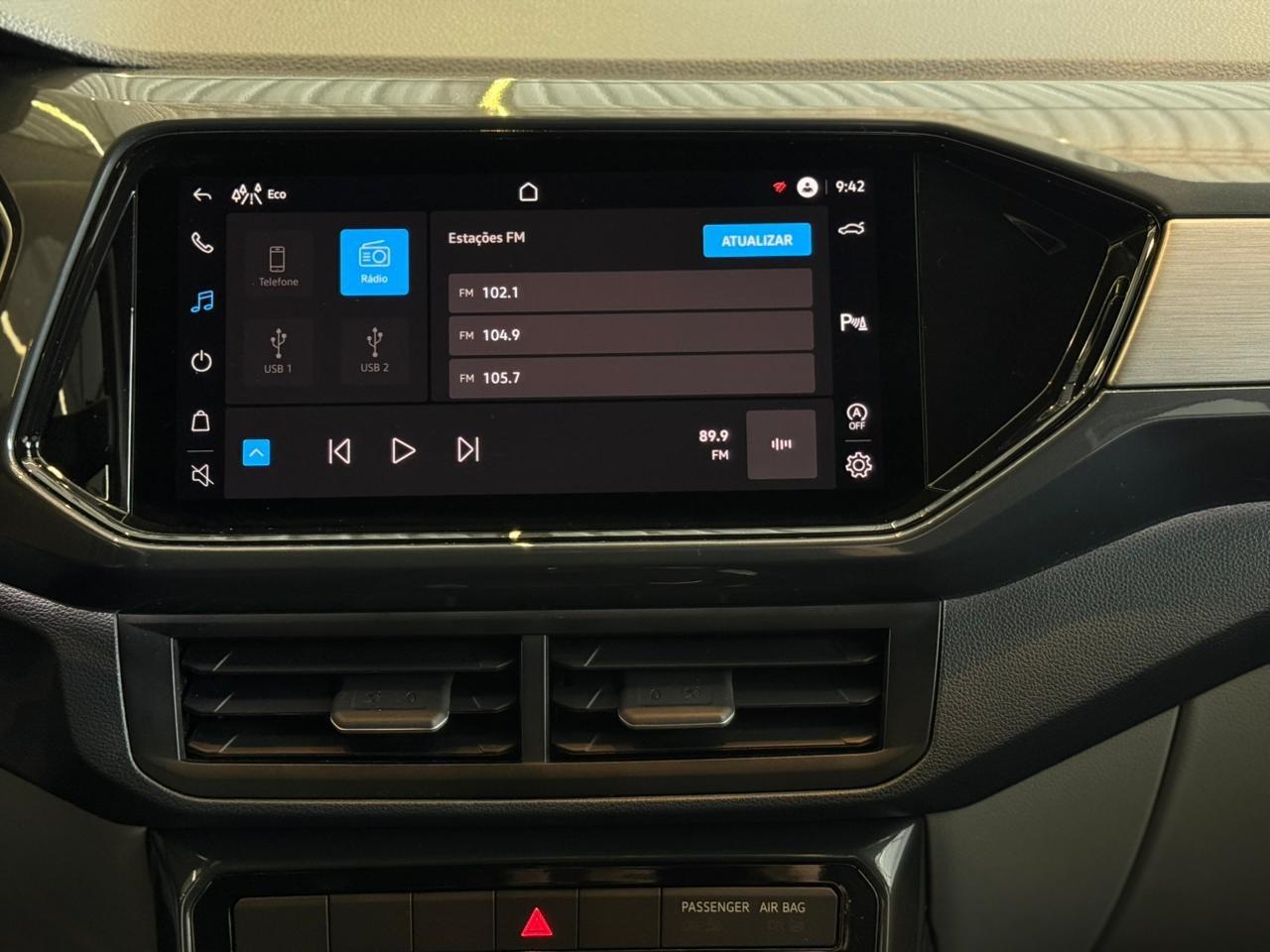 VOLKSWAGEN T-Cross - Foto