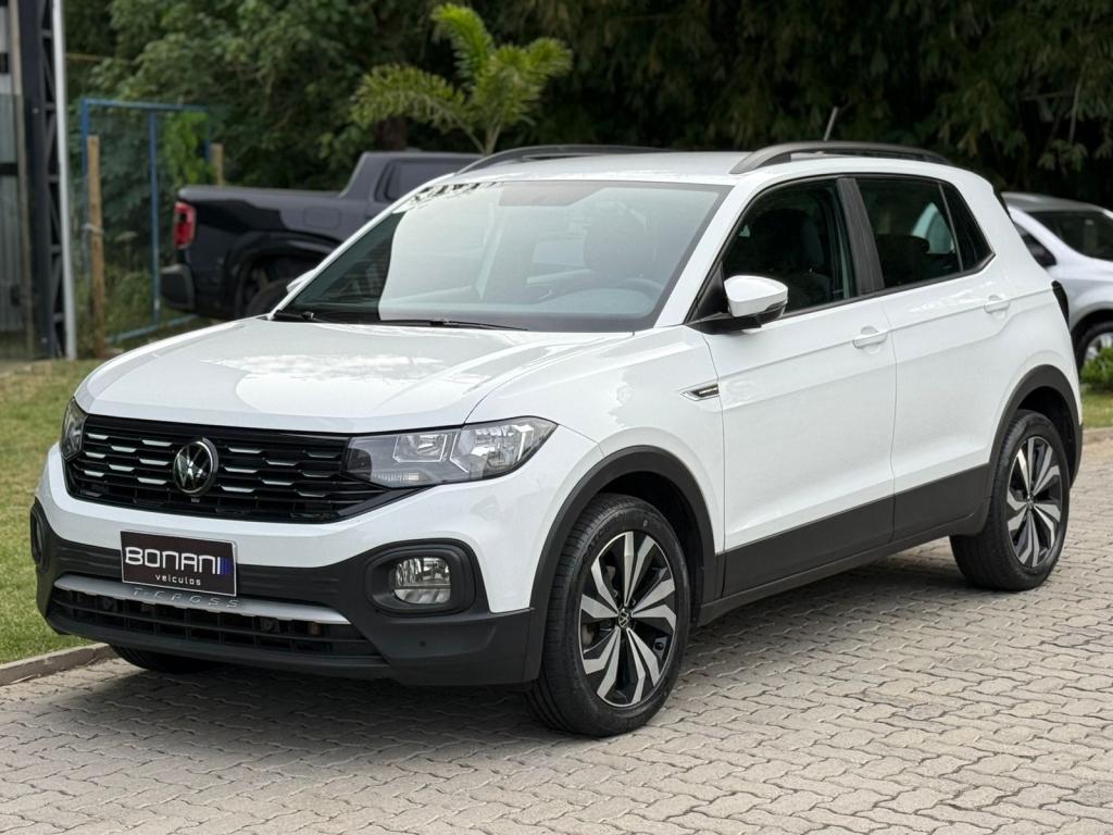 VOLKSWAGEN T-Cross - Foto