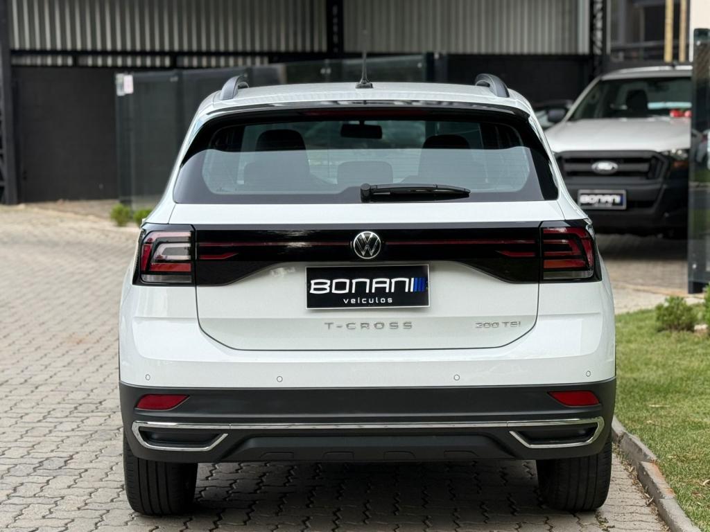 VOLKSWAGEN T-Cross - Foto