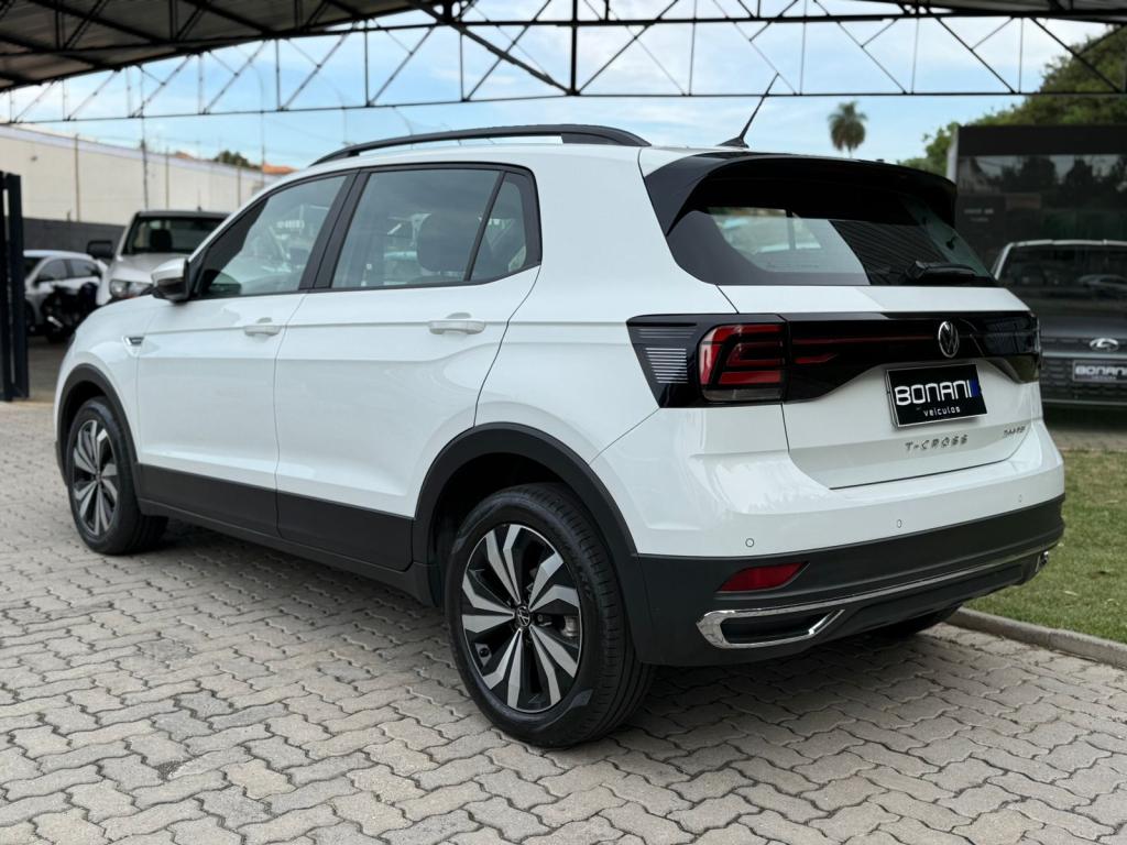 VOLKSWAGEN T-Cross - Foto