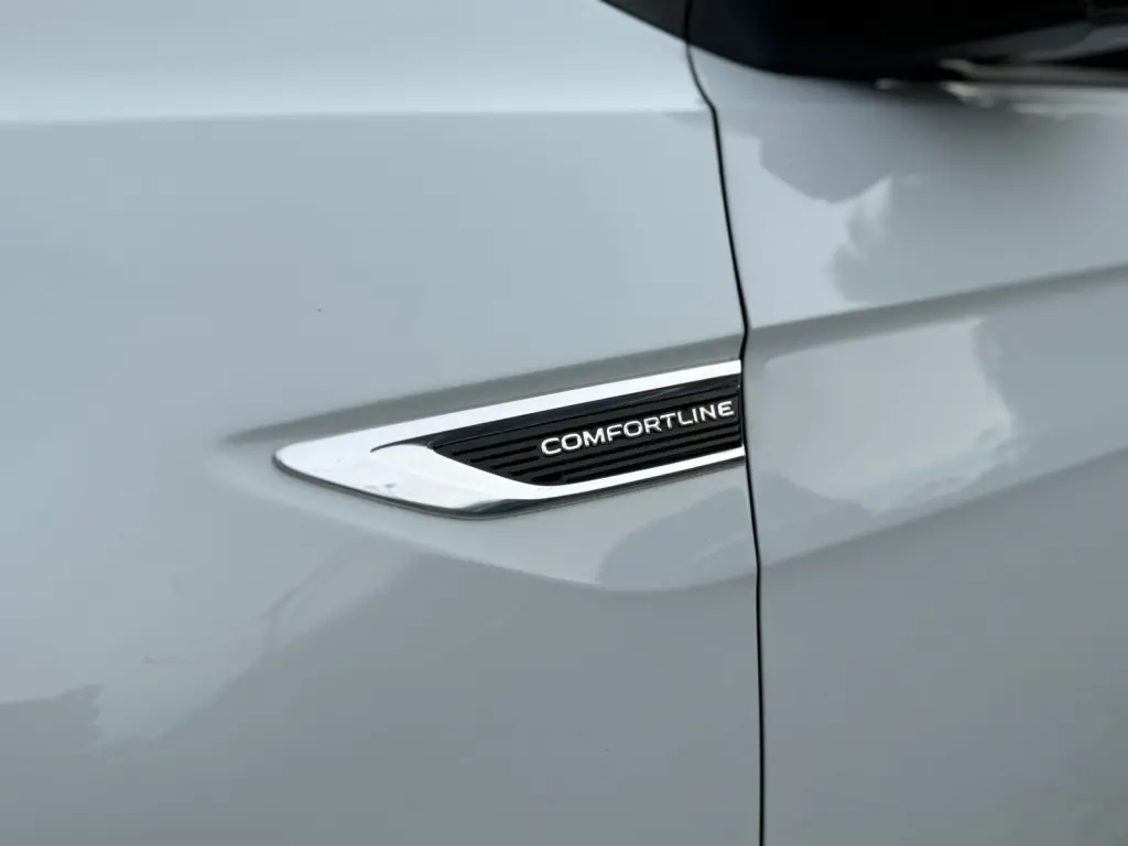 VOLKSWAGEN T-Cross - Foto