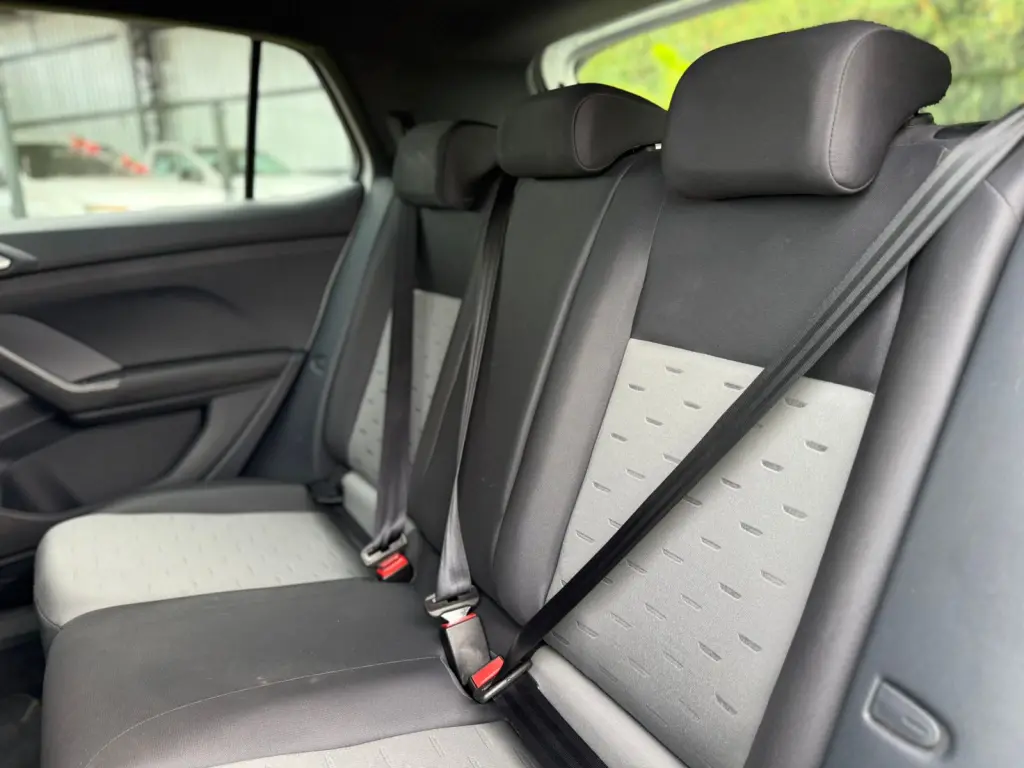 VOLKSWAGEN T-Cross - Foto