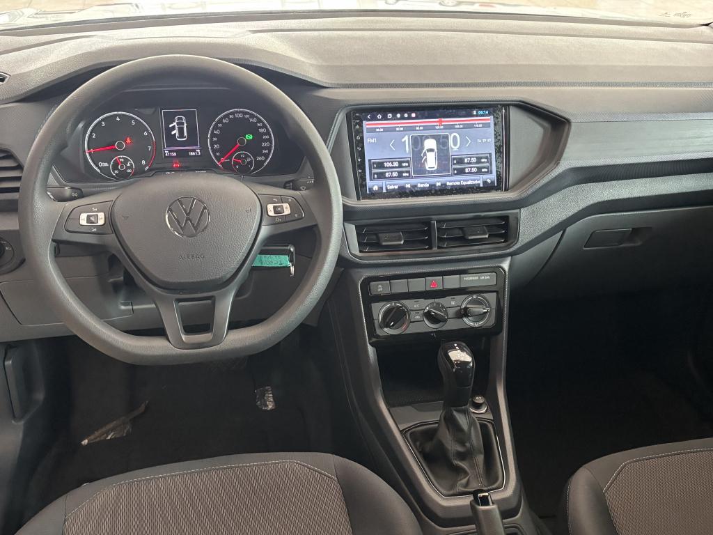 VOLKSWAGEN T-Cross - Foto