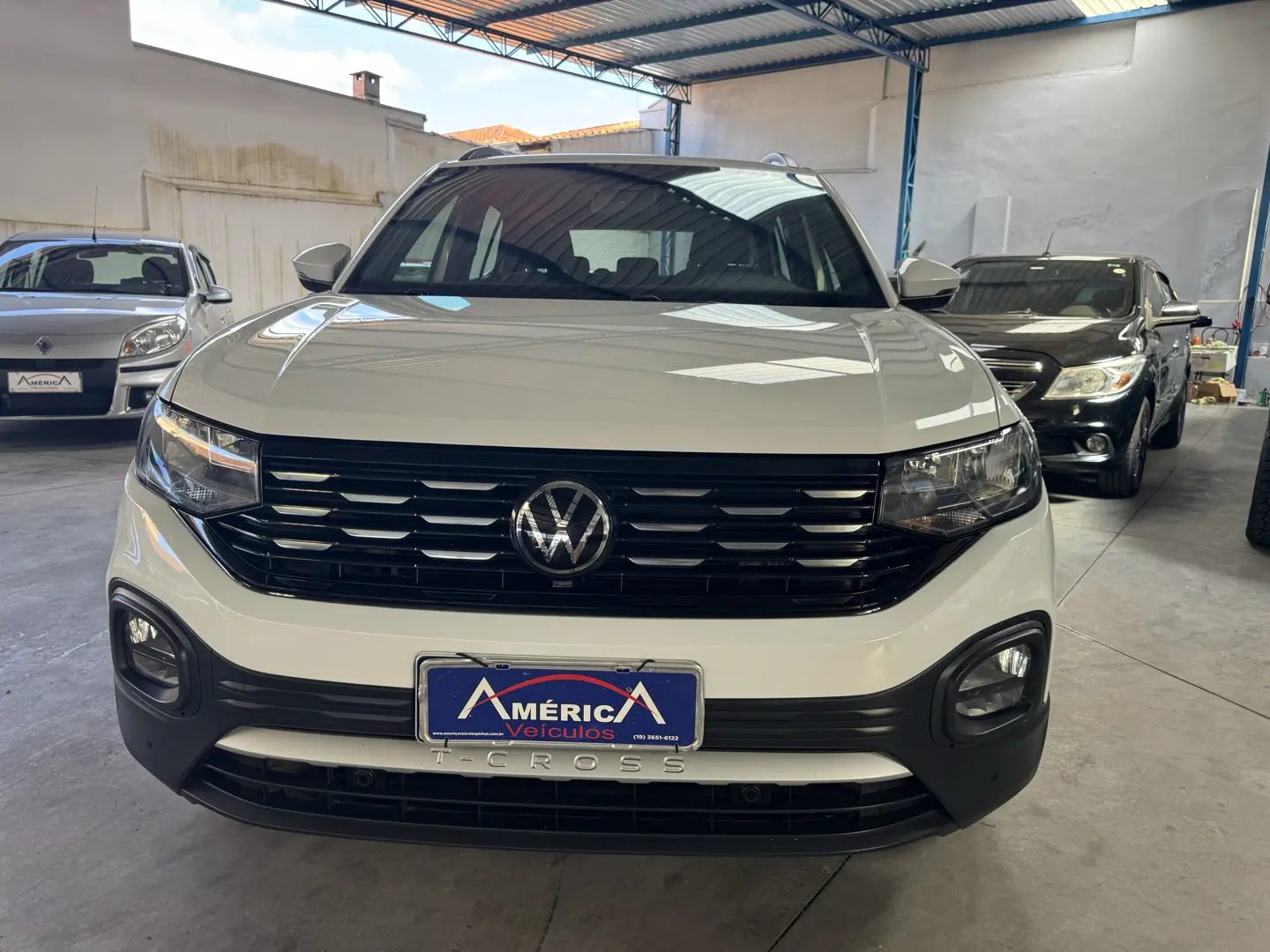 VOLKSWAGEN T-Cross - Foto