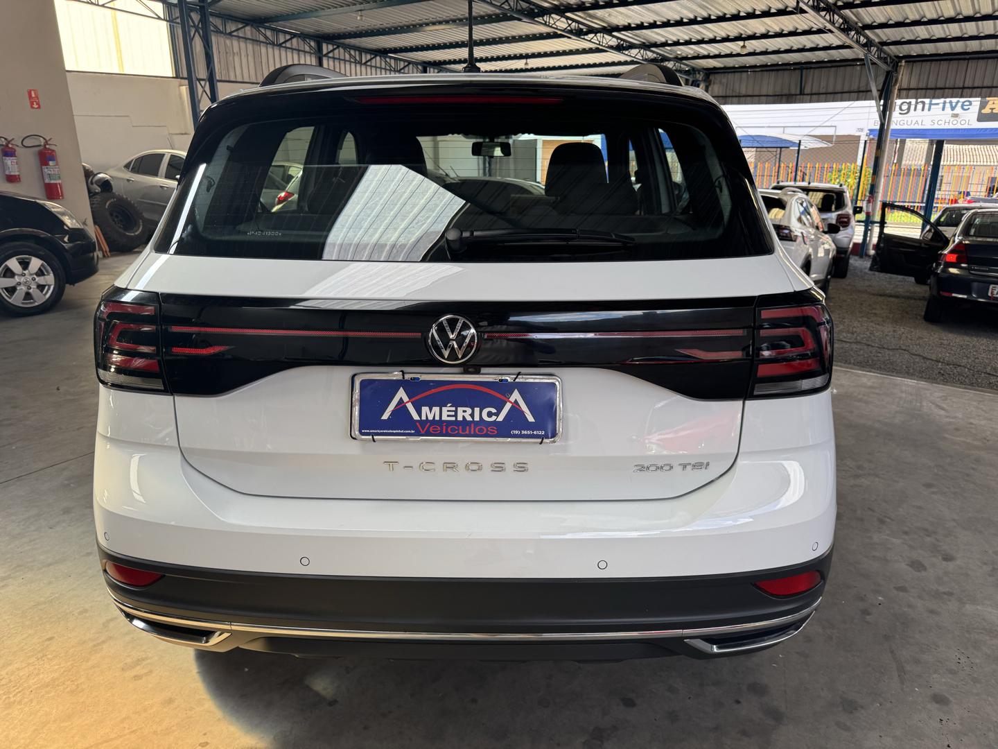 VOLKSWAGEN T-Cross - Foto