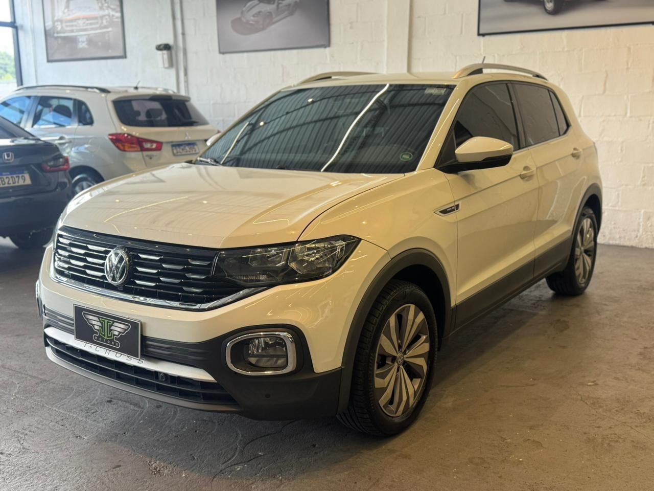 VOLKSWAGEN T-Cross - Foto