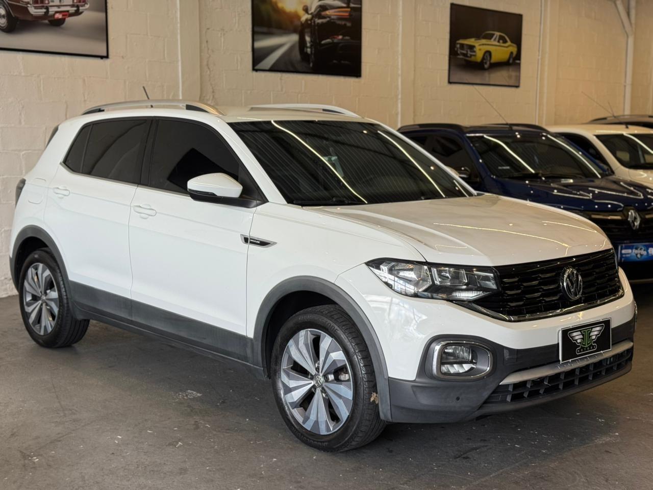 VOLKSWAGEN T-Cross - Foto