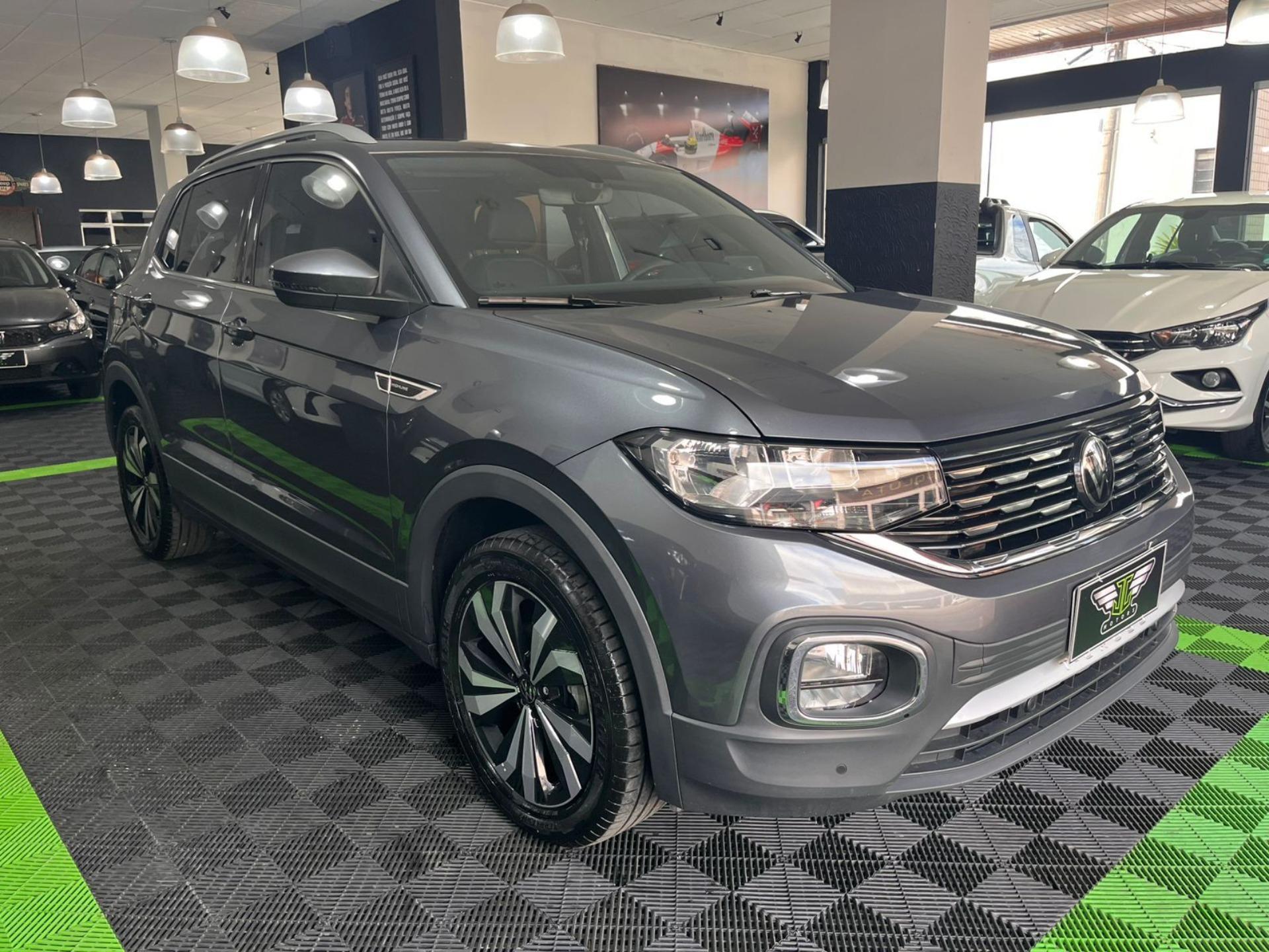 VOLKSWAGEN T-Cross - Foto