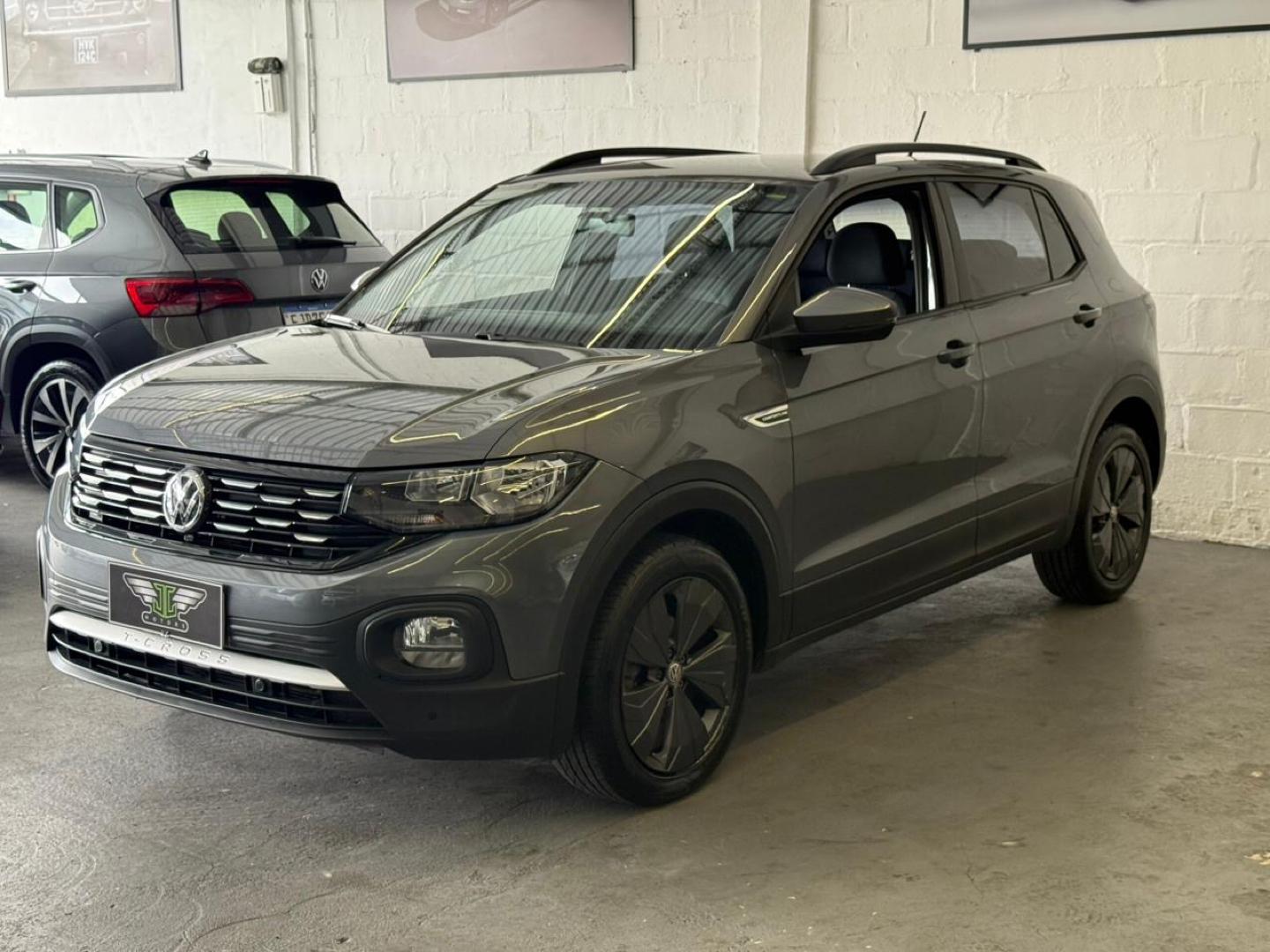 VOLKSWAGEN T-Cross - Foto