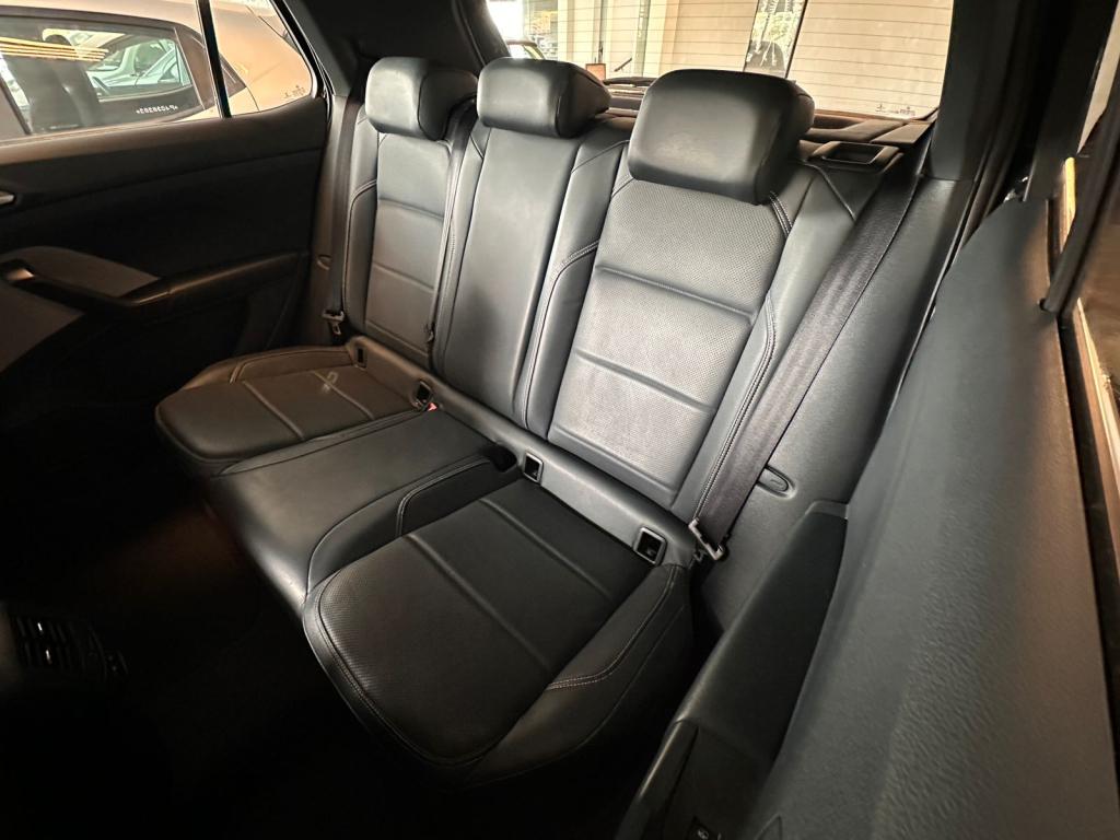 VOLKSWAGEN T-Cross - Foto