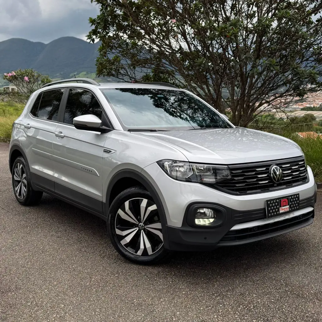 VOLKSWAGEN T-Cross - Foto