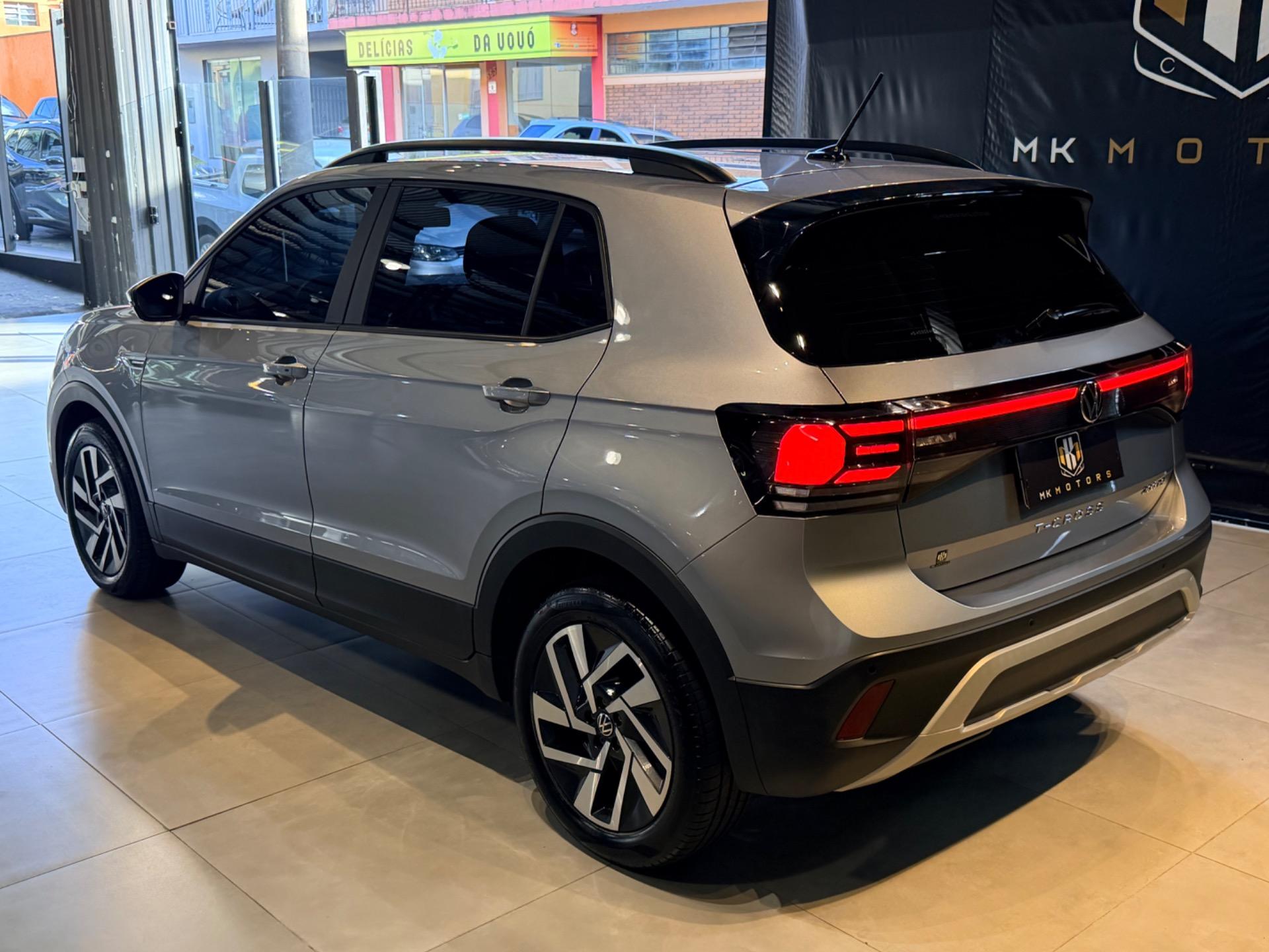 VOLKSWAGEN T-Cross - Foto
