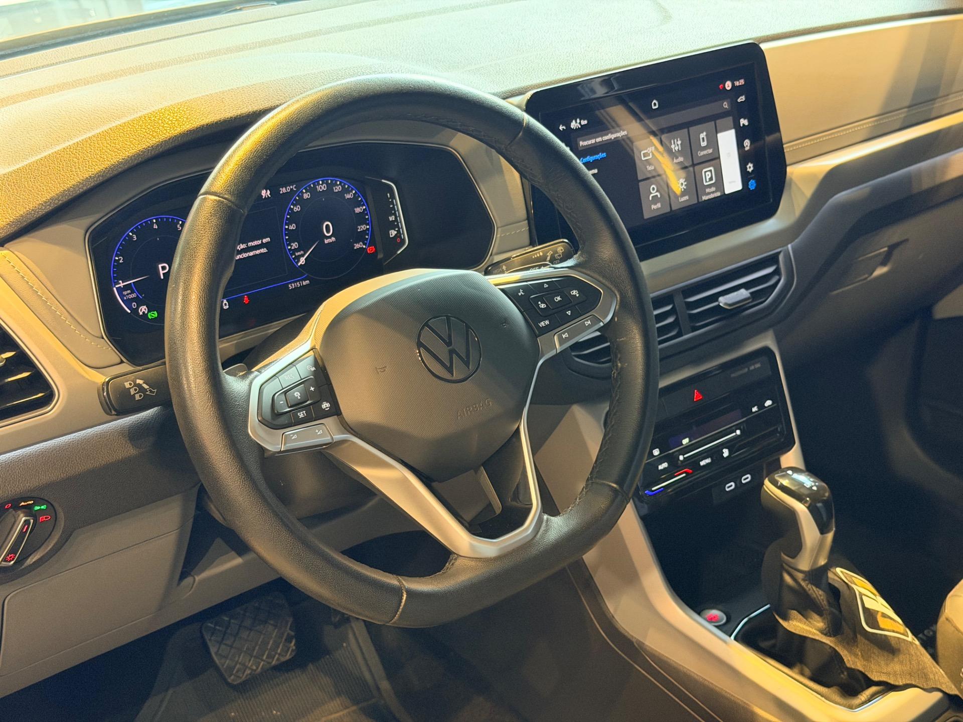 VOLKSWAGEN T-Cross - Foto