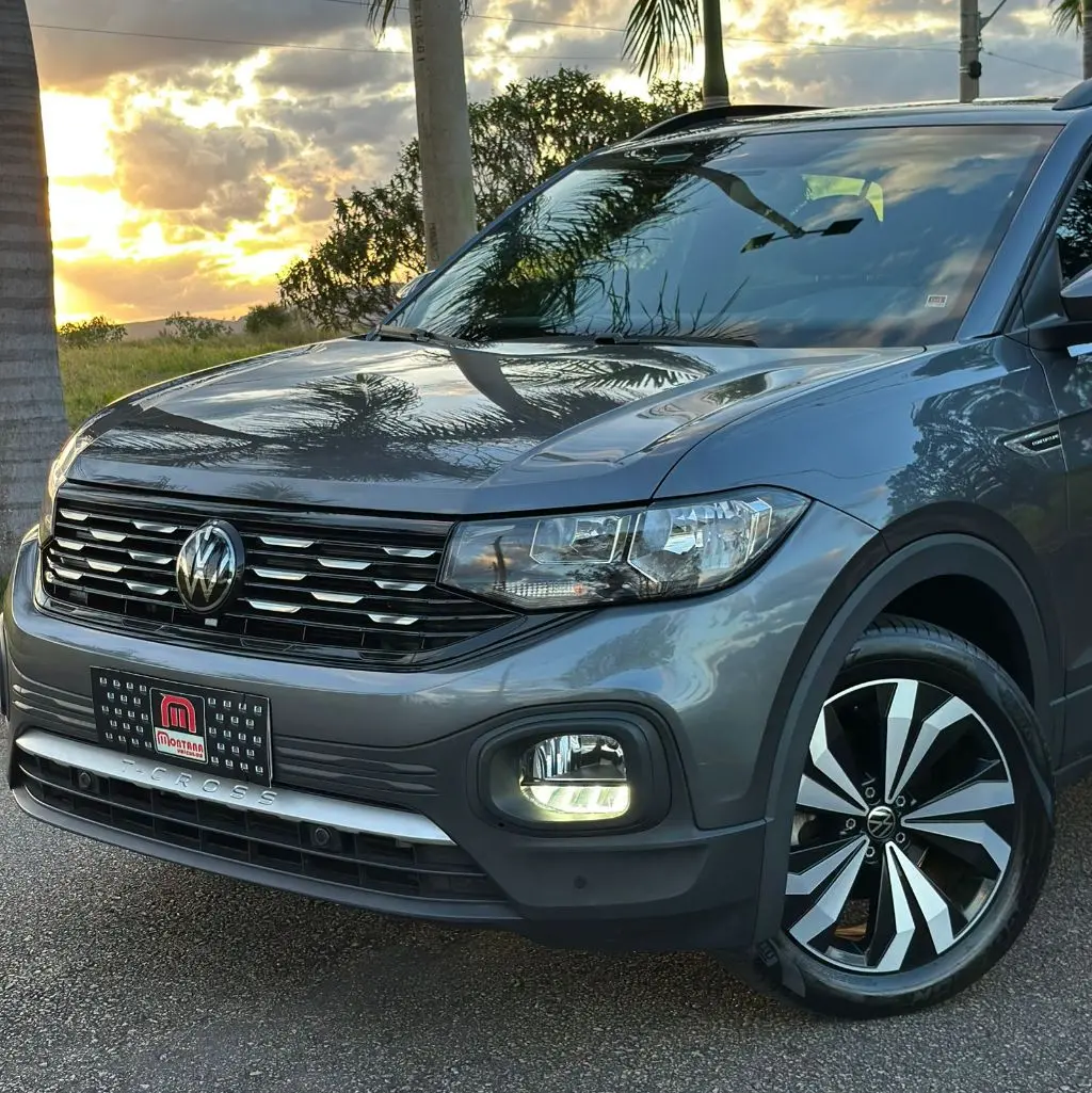 VOLKSWAGEN T-Cross - Foto