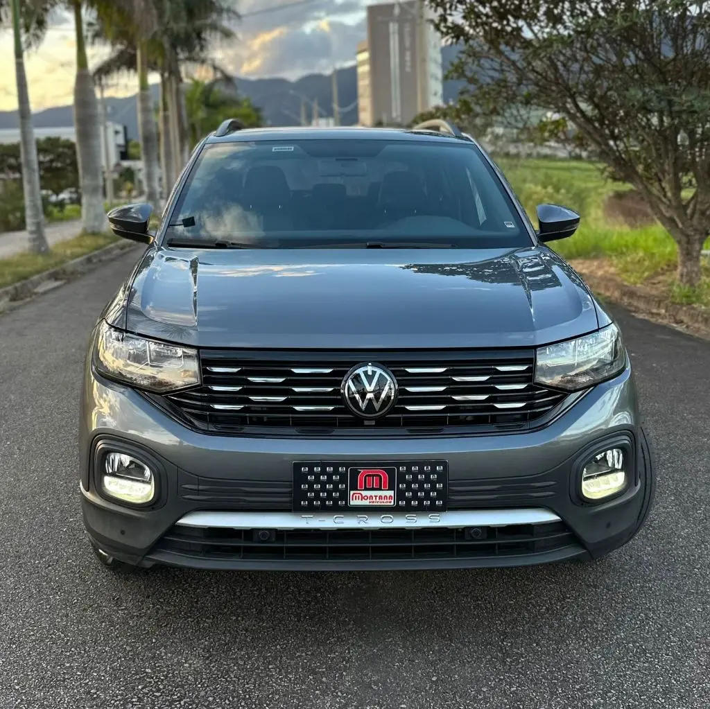 VOLKSWAGEN T-Cross - Foto