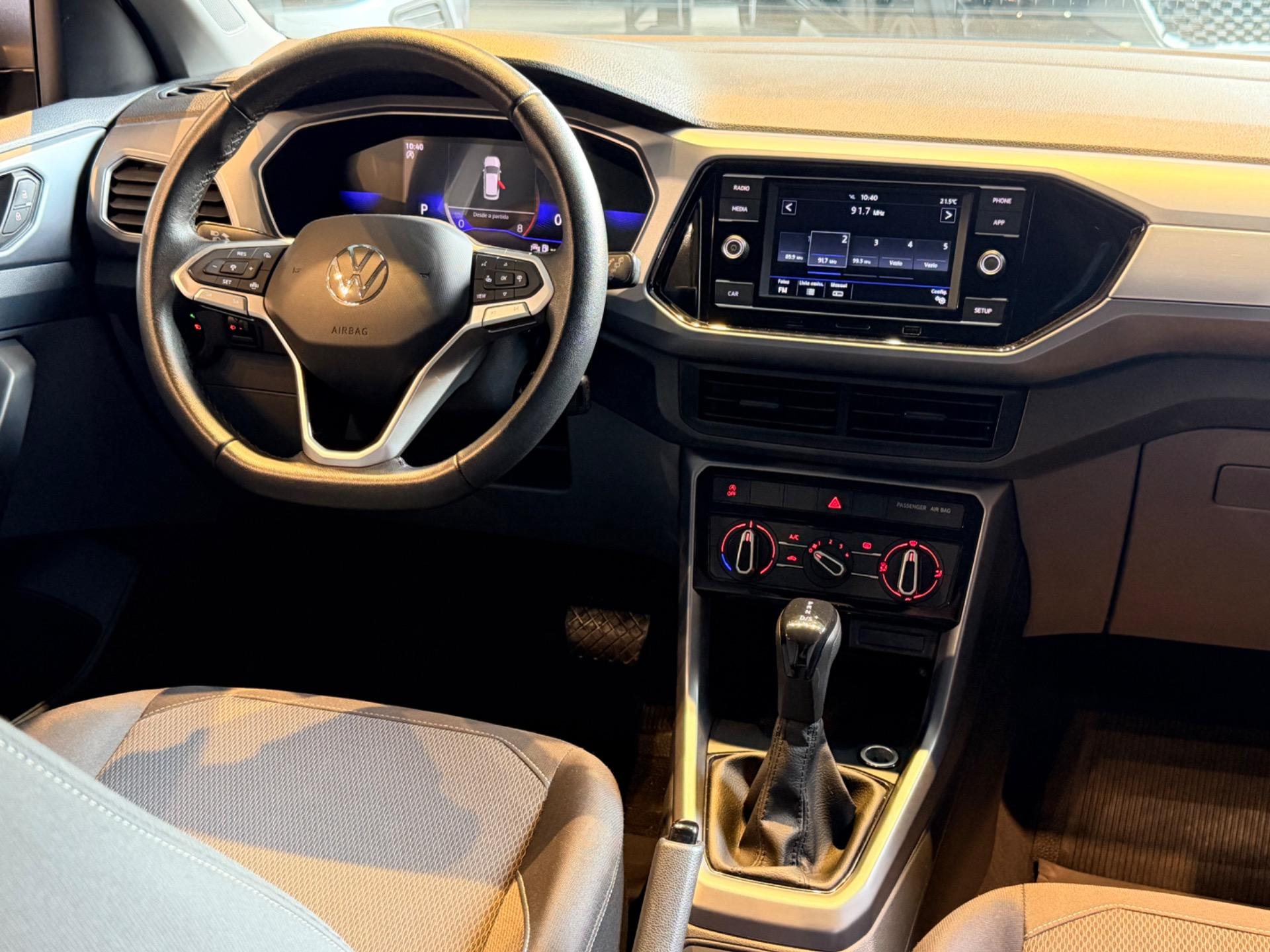 VOLKSWAGEN T-Cross - Foto