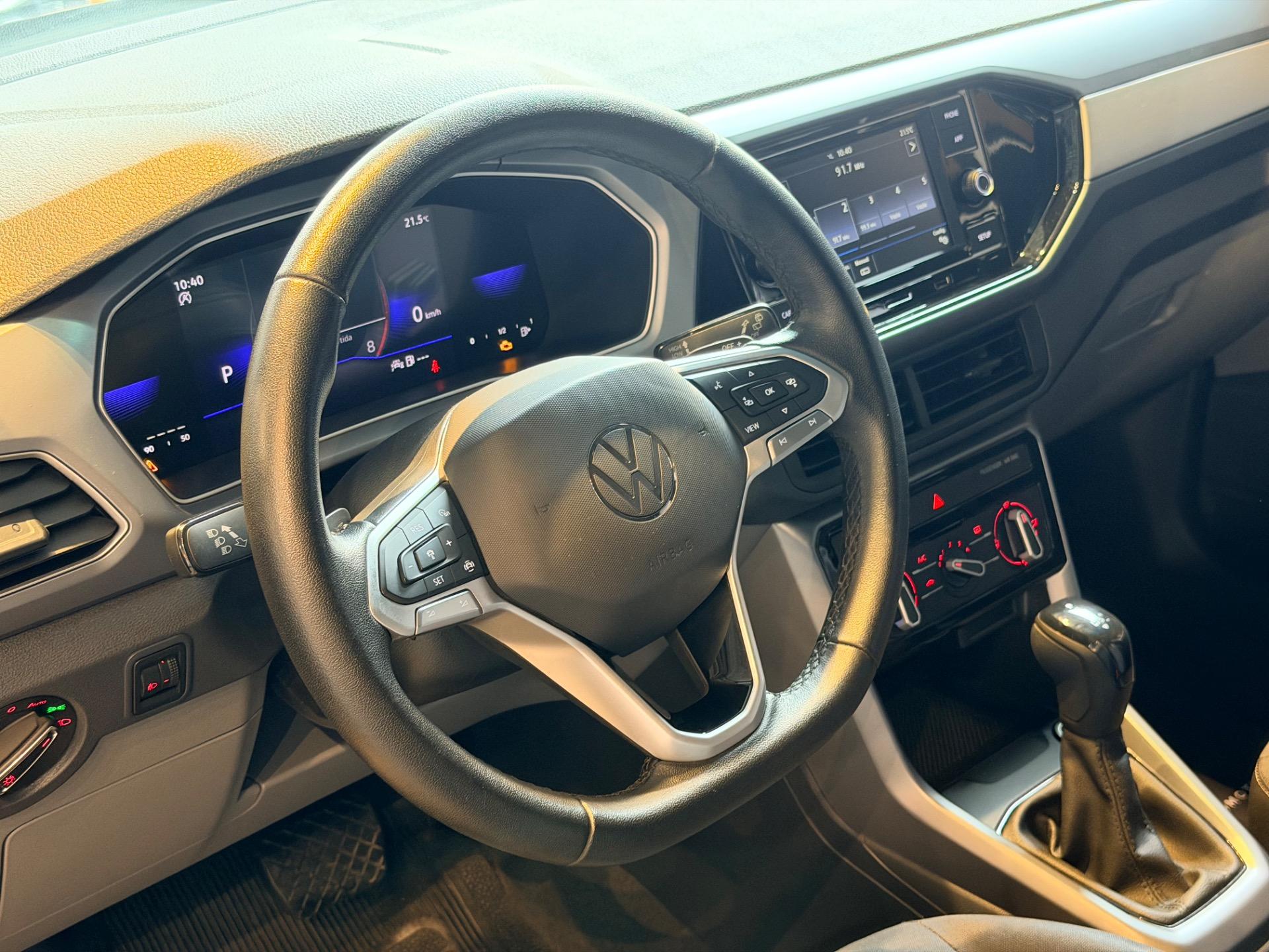 VOLKSWAGEN T-Cross - Foto