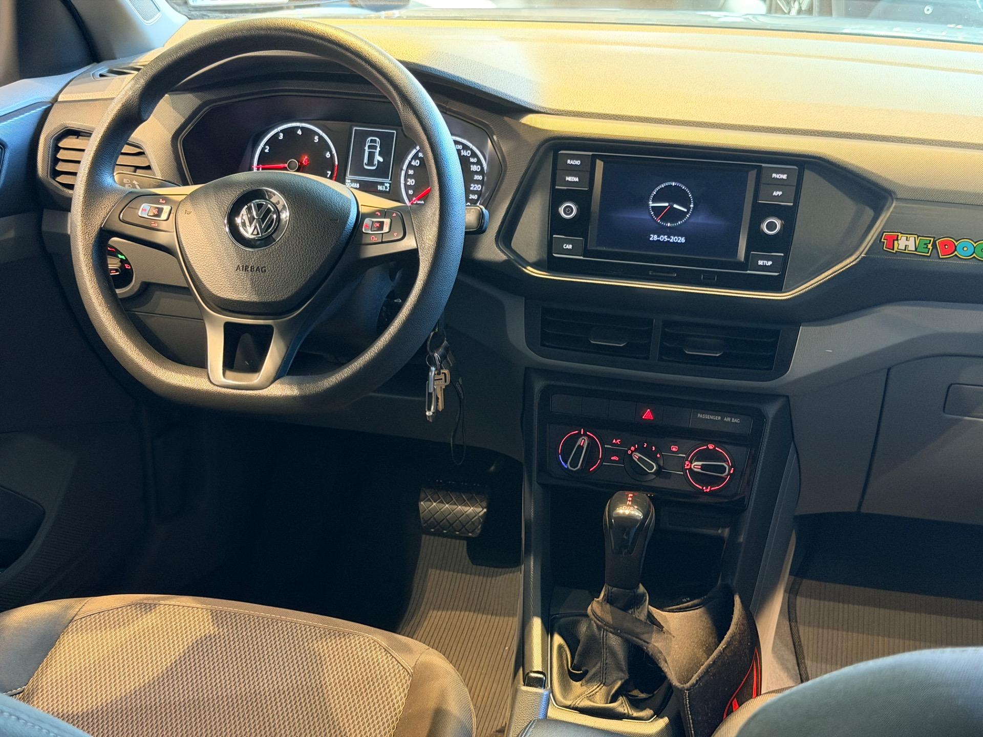 VOLKSWAGEN T-Cross - Foto