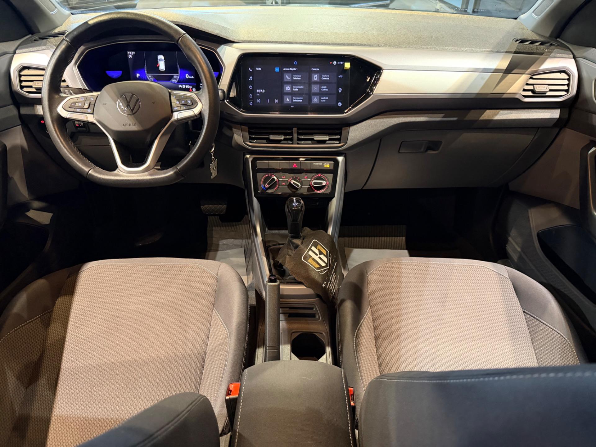 VOLKSWAGEN T-Cross - Foto