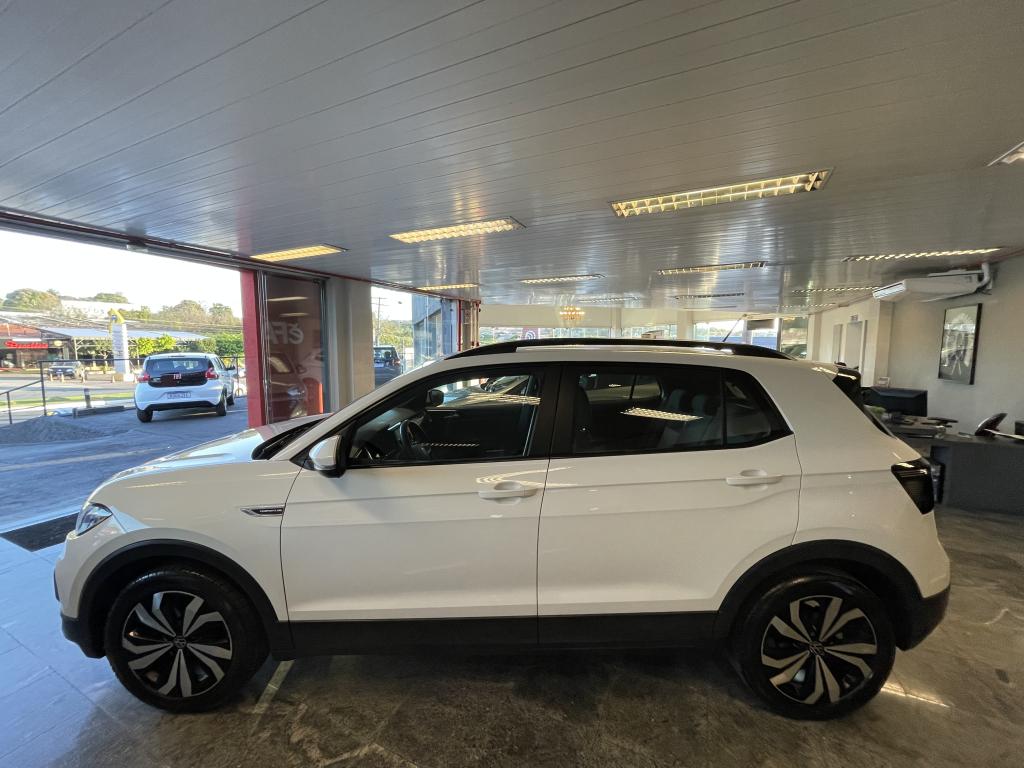 VOLKSWAGEN T-Cross - Foto