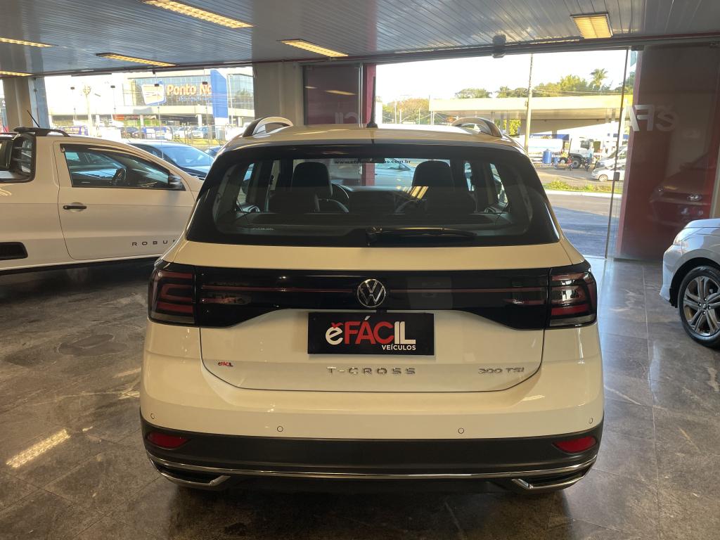 VOLKSWAGEN T-Cross - Foto