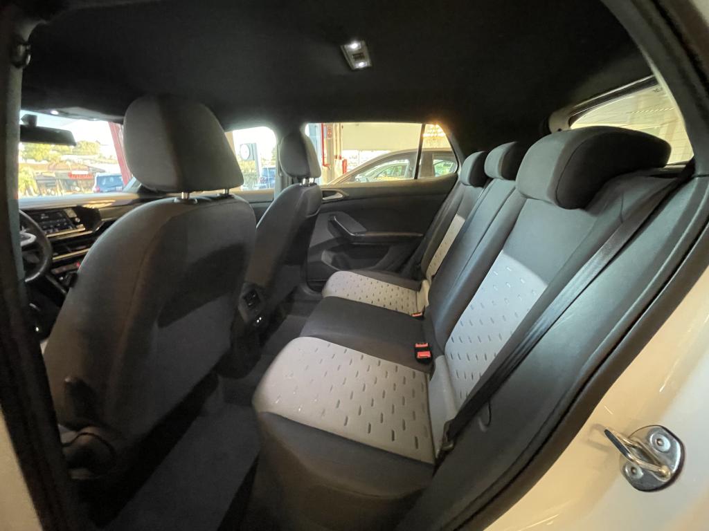 VOLKSWAGEN T-Cross - Foto