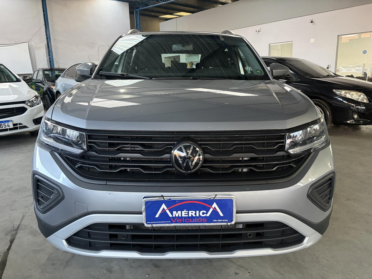 VOLKSWAGEN T-Cross - Foto