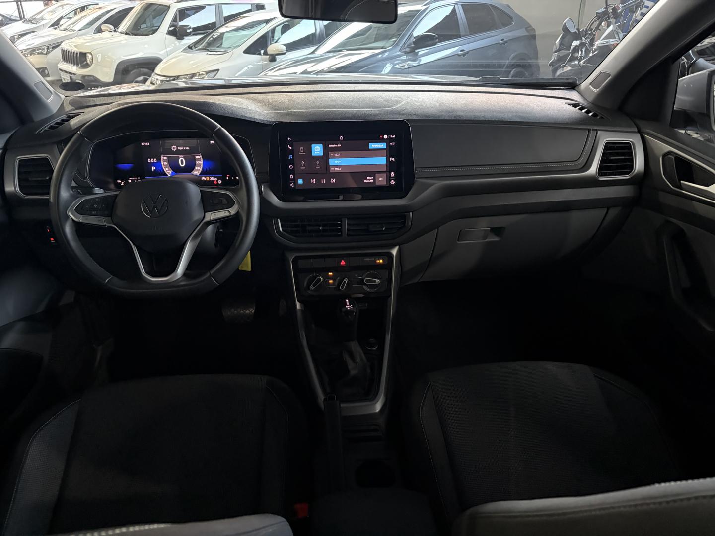 VOLKSWAGEN T-Cross - Foto