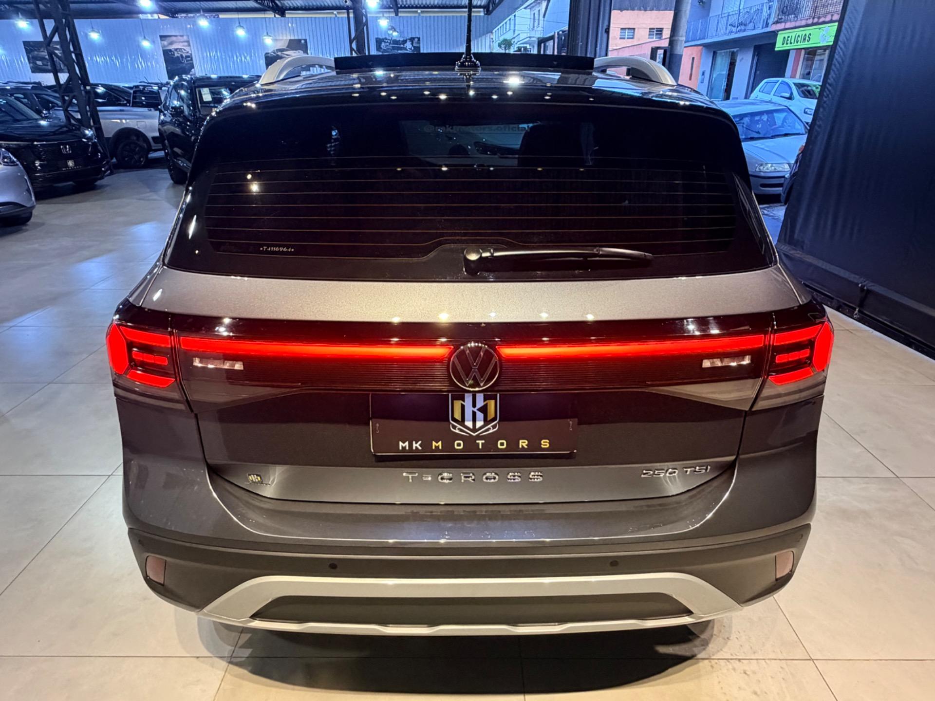 VOLKSWAGEN T-Cross - Foto