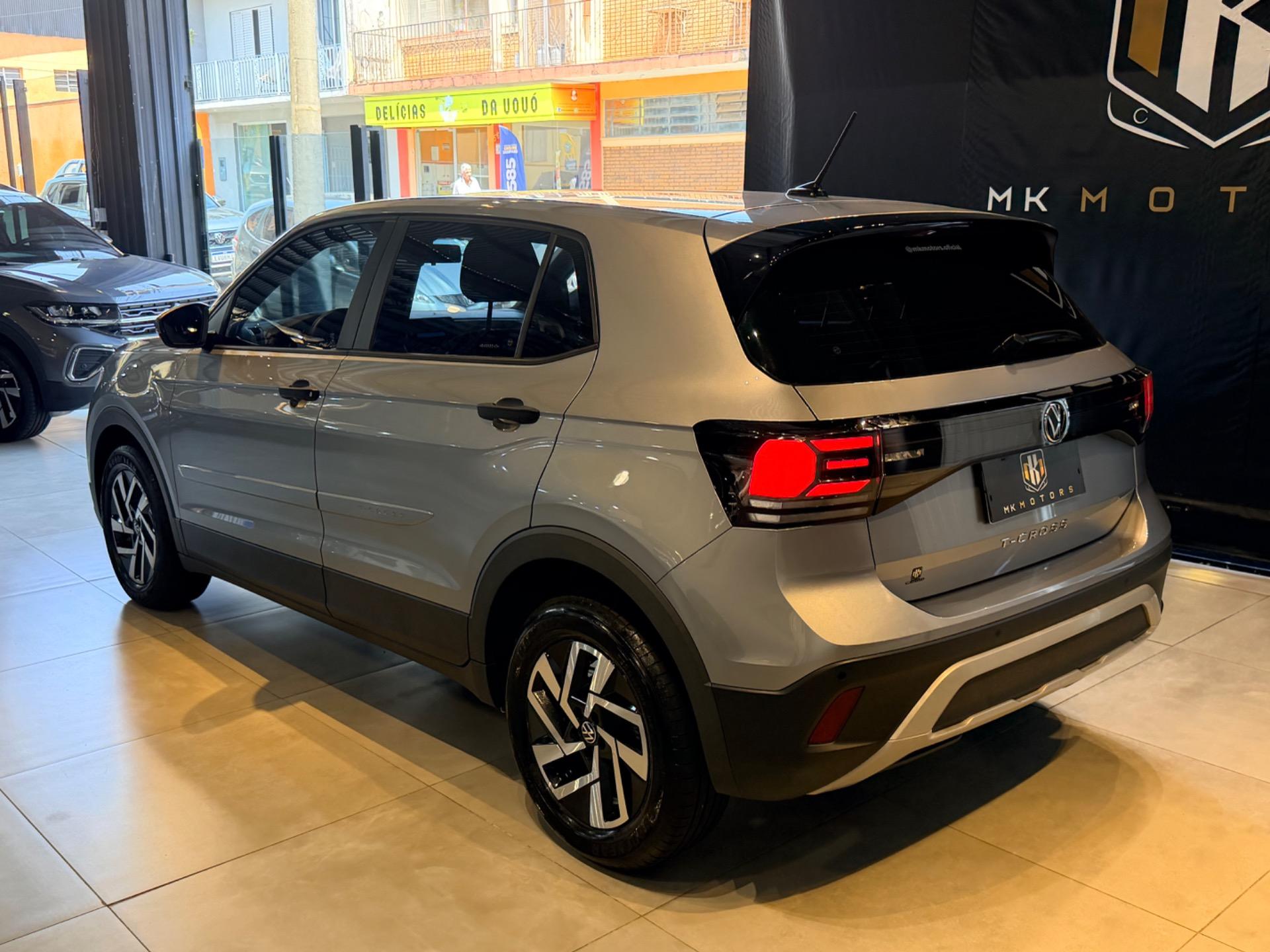 VOLKSWAGEN T-Cross - Foto