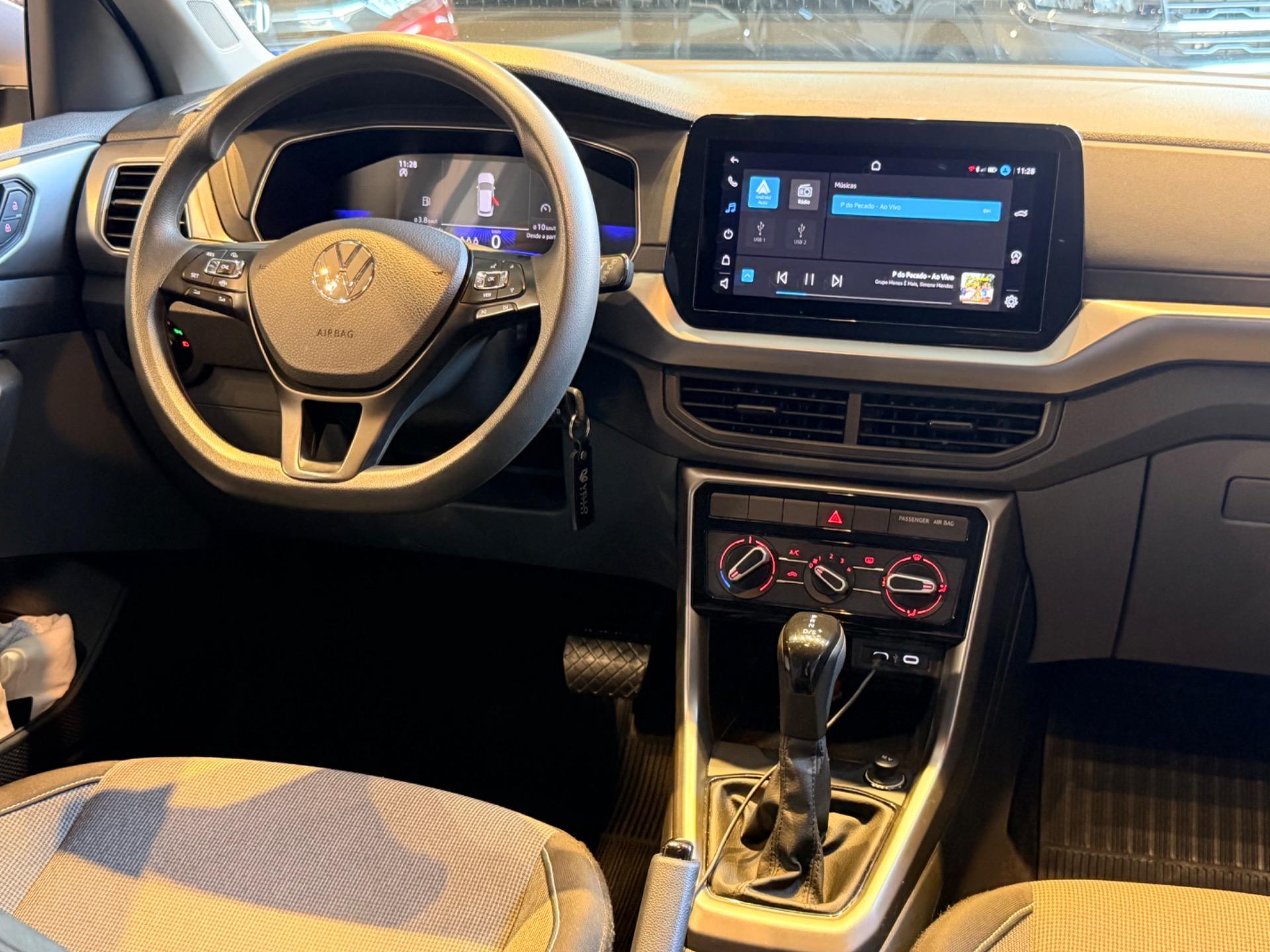 VOLKSWAGEN T-Cross - Foto