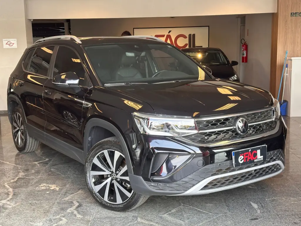 VOLKSWAGEN Taos
