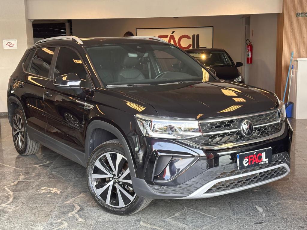 VOLKSWAGEN Taos