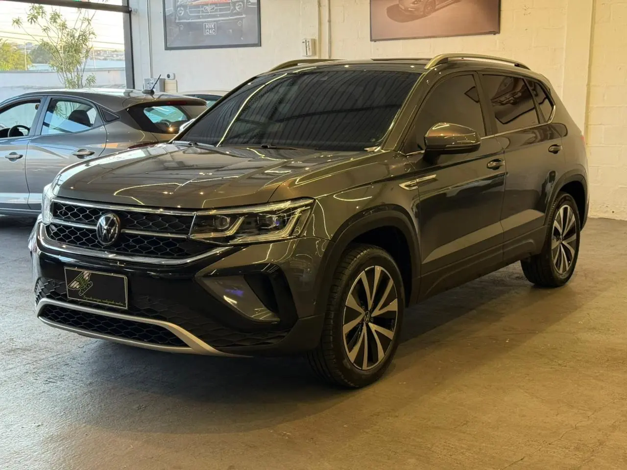 VOLKSWAGEN Taos - Foto