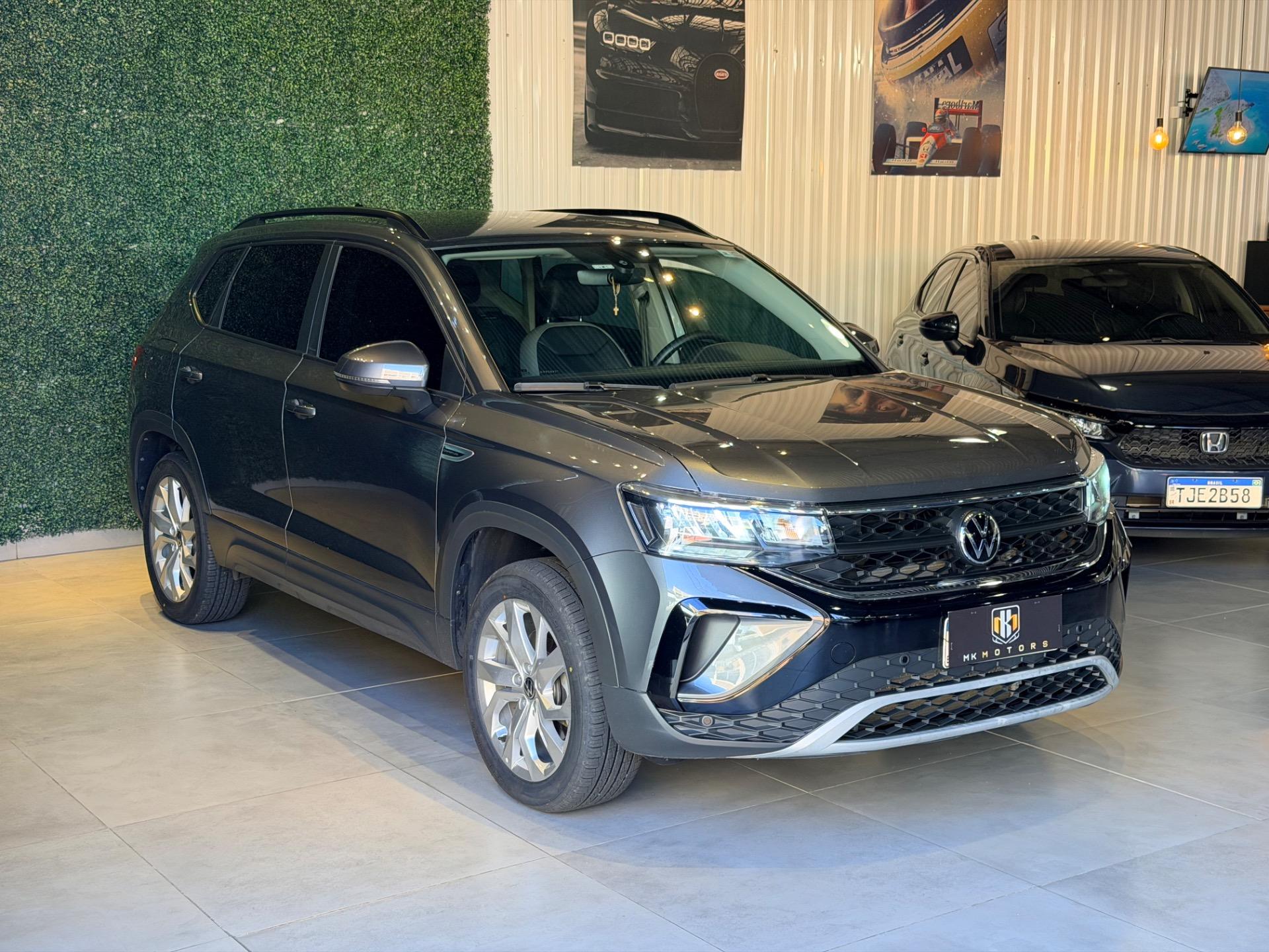 VOLKSWAGEN Taos