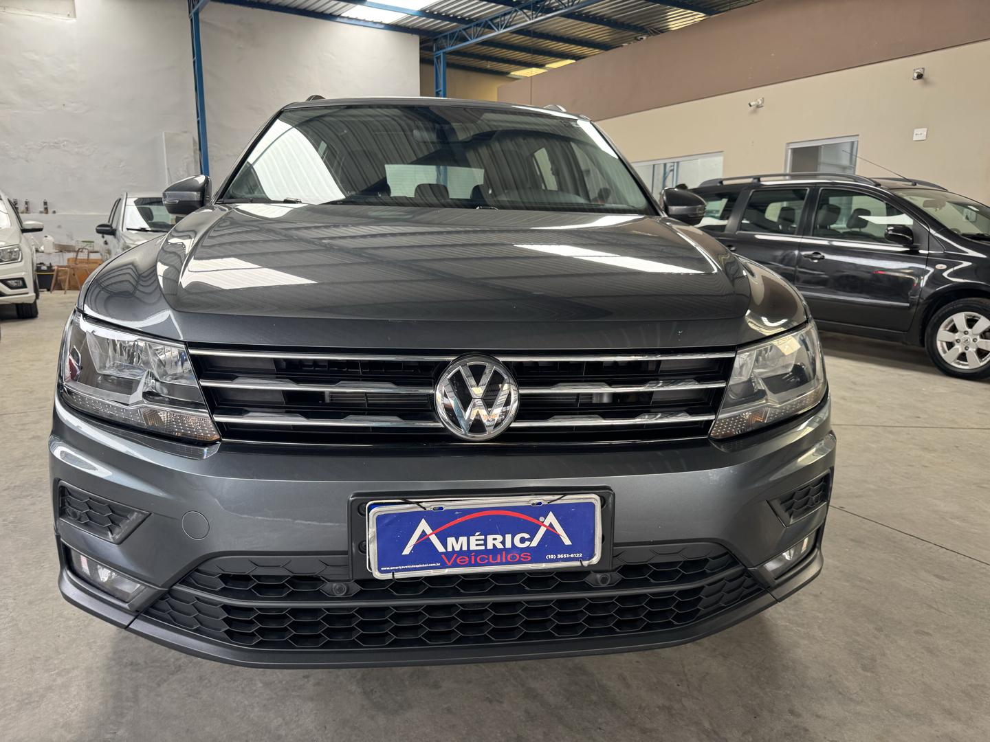 VOLKSWAGEN Tiguan - Foto
